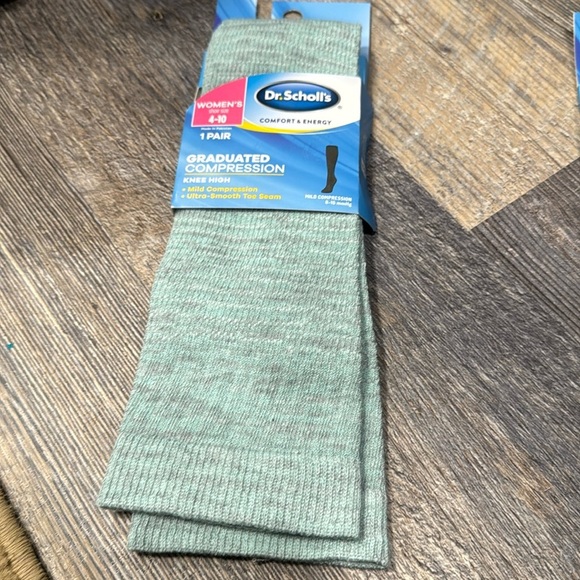 - Dr.Schoolls comfort and energy knee high socks - Picture 2 of 9